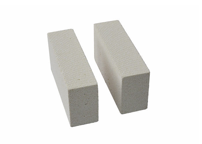 طوب حراري عالي 1580C 1770C طوب حراري أبيض خفيف الوزن عازل Mullite Firebrick